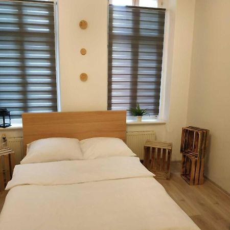 Rejtana Street Hostel Вроцлав Екстериор снимка