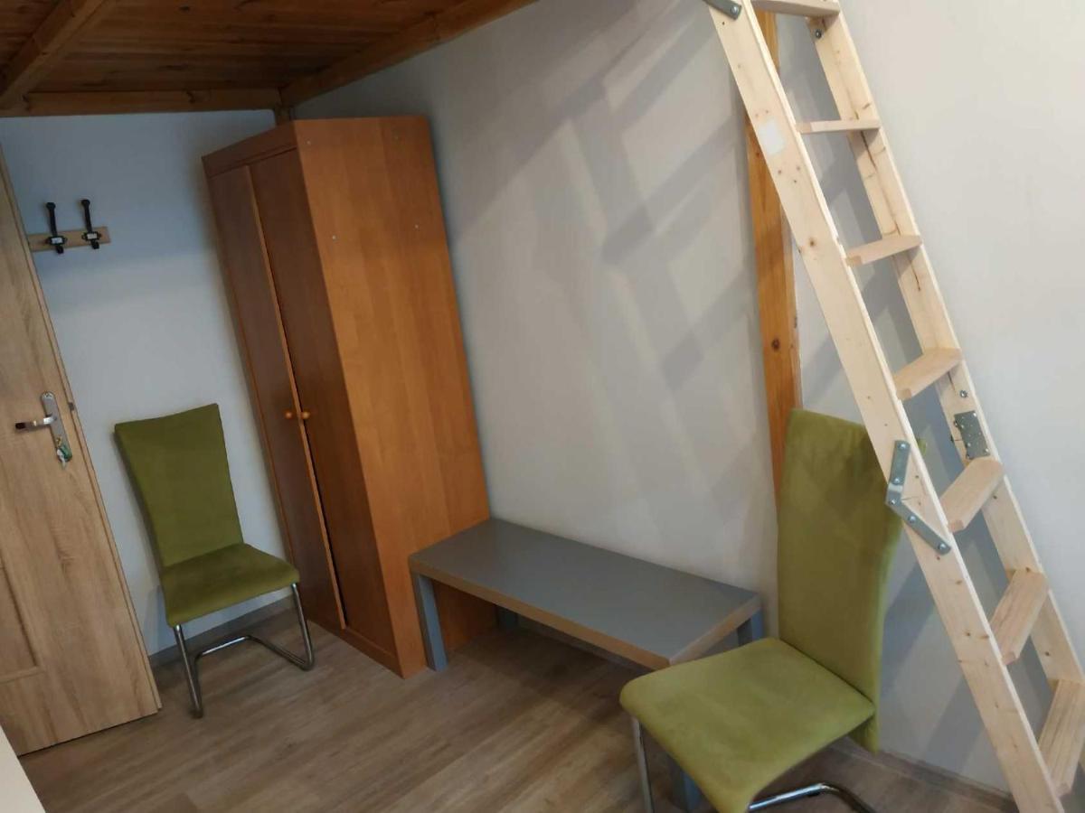 Rejtana Street Hostel Вроцлав Екстериор снимка